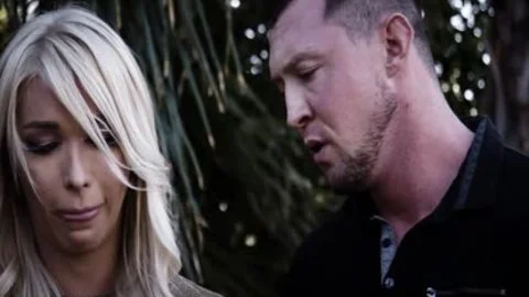 Aubrey Kate Diese Witwe wird hart gefickt