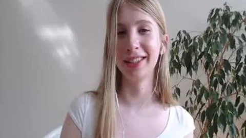 idealer Verdammt böser haariger Transenviszeration Vor der Webcam