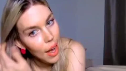 Schlampe Blondine Natürliche Marango T-Girl, 10-Pfund-Ring Cam