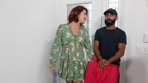 Trans Angels: Fußverehung für Kalli