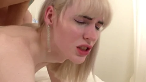 TransSexualAngel: Transsexuelle Lianna Lawson lutscht Schwänze