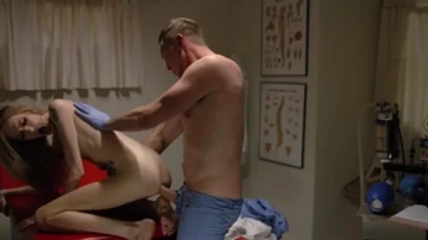 Trans Sensual: Scena di scopate al canino più pulito con Crystal Thayer