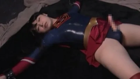 Heroína hermafrodita super dama parte 2