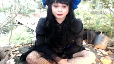 Außenseite Sissy-Ladyboy-10-Pfund-Rütteln