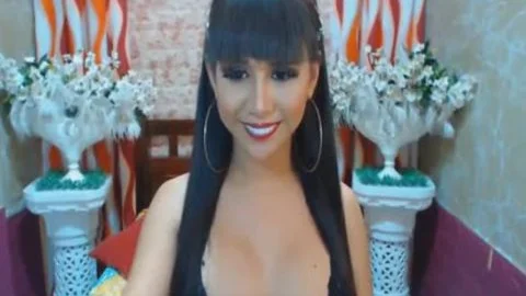 Pinay TS herausragender Asiatischer 10- Pfunder wichst