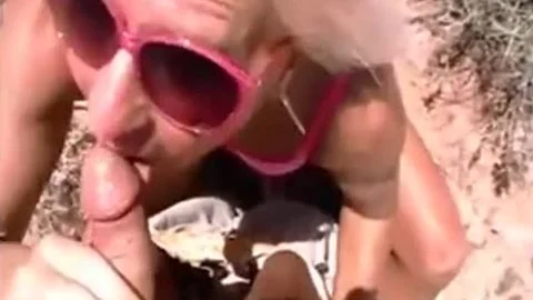 Nackt in der Wüste mit meinem Freund