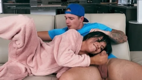 Oomfie Fucked My Stepsister